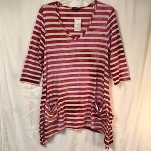 Chacha Vente NWT Women’s Top Long Tee Red white Tie dye Bleached look Size M